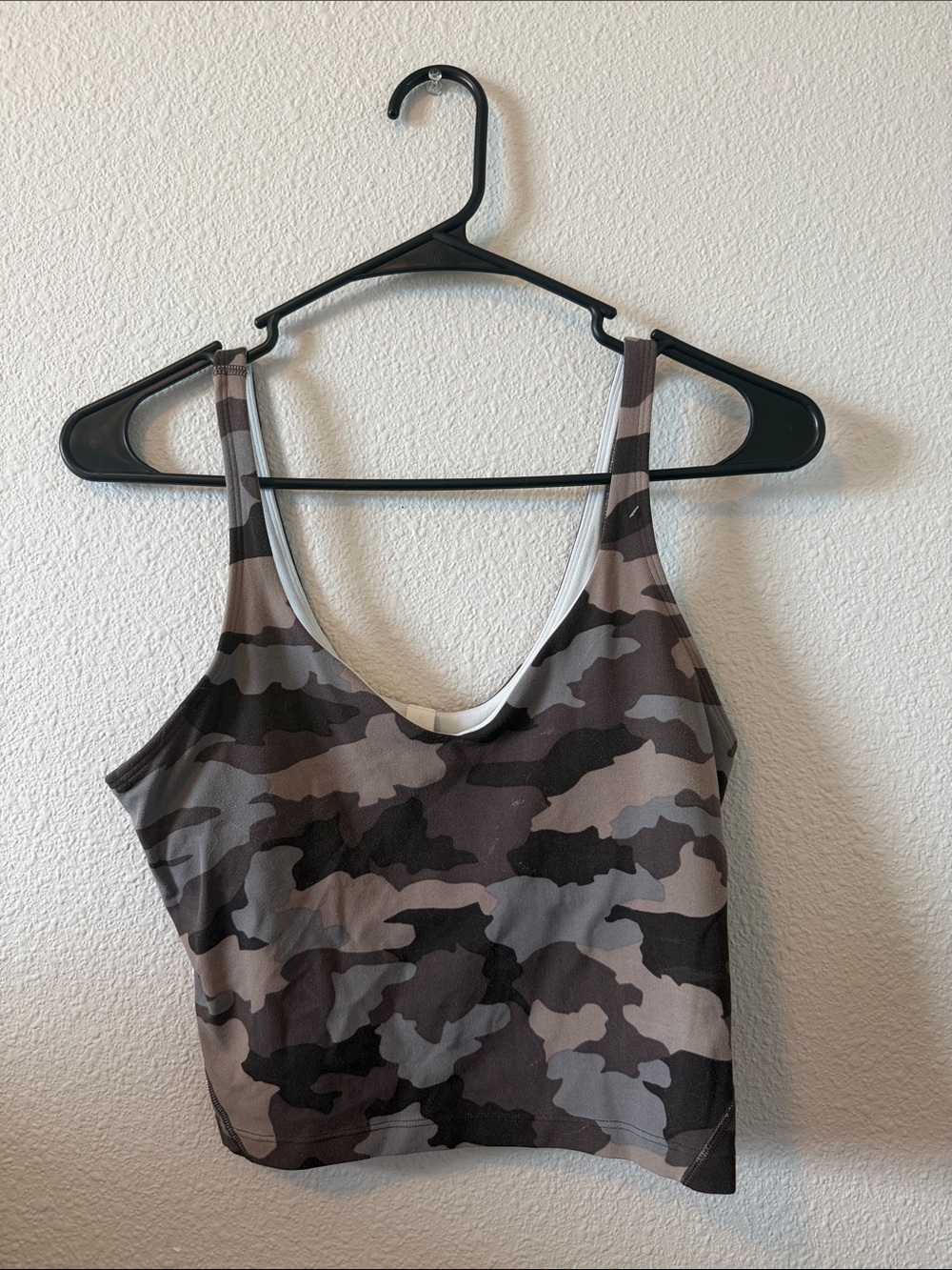 lululemon athletica camo crop tank in brown and gray